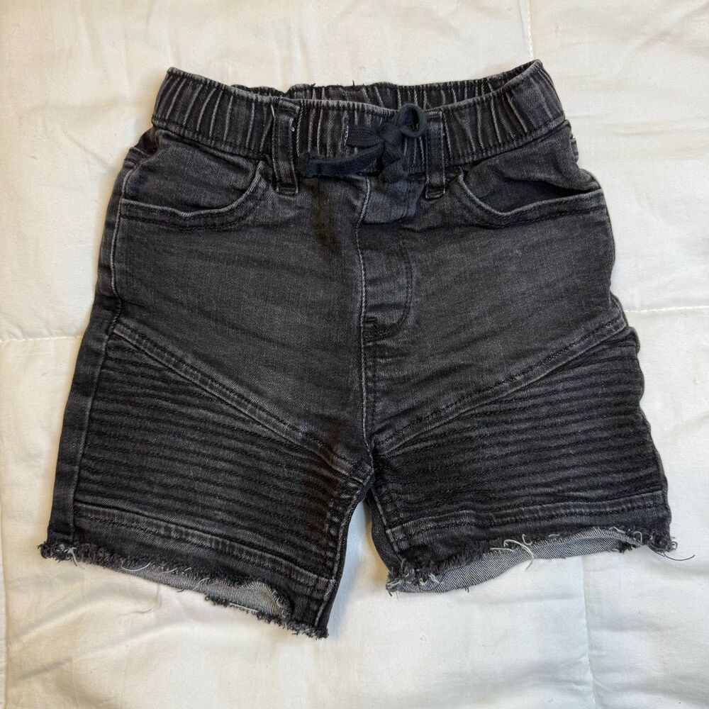 Art Class Boys 4T Black Wash Frayed Hem Denim Shorts